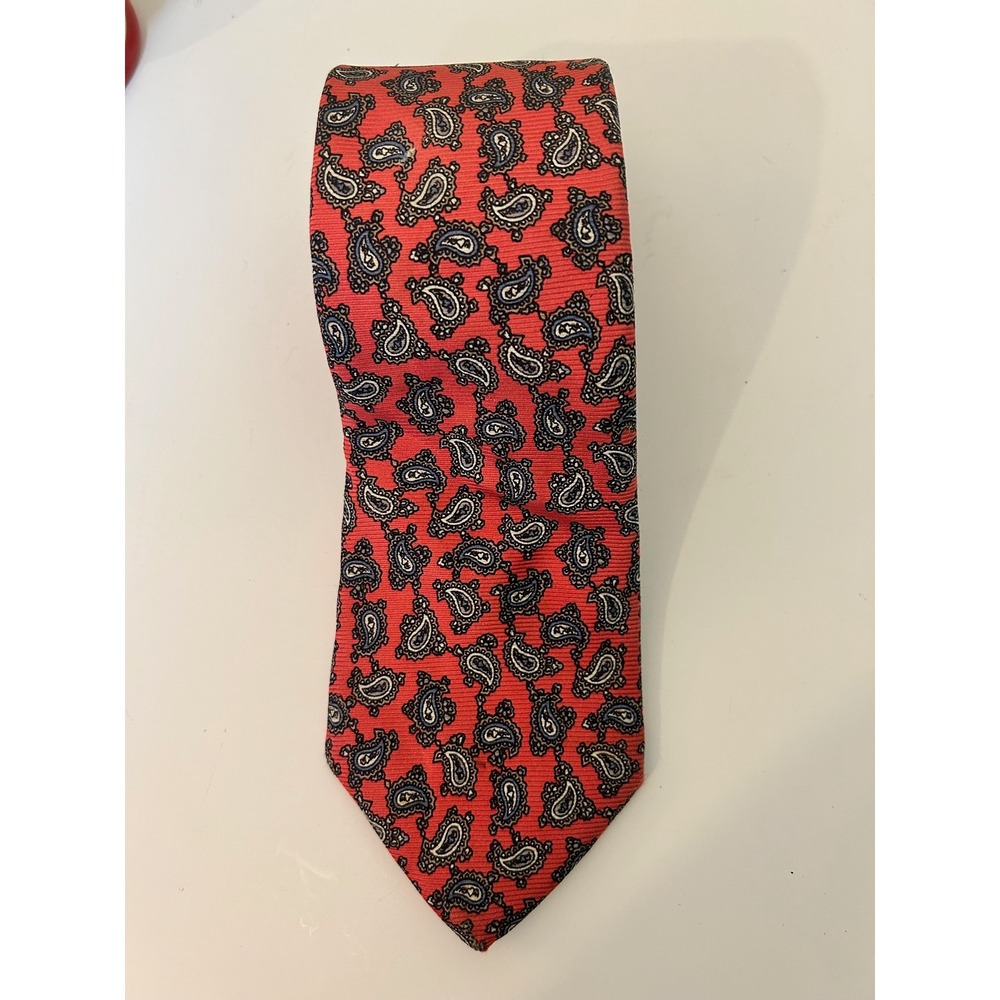 Red Paisley Necktie Compton & Ashley Classic Men's Fashion